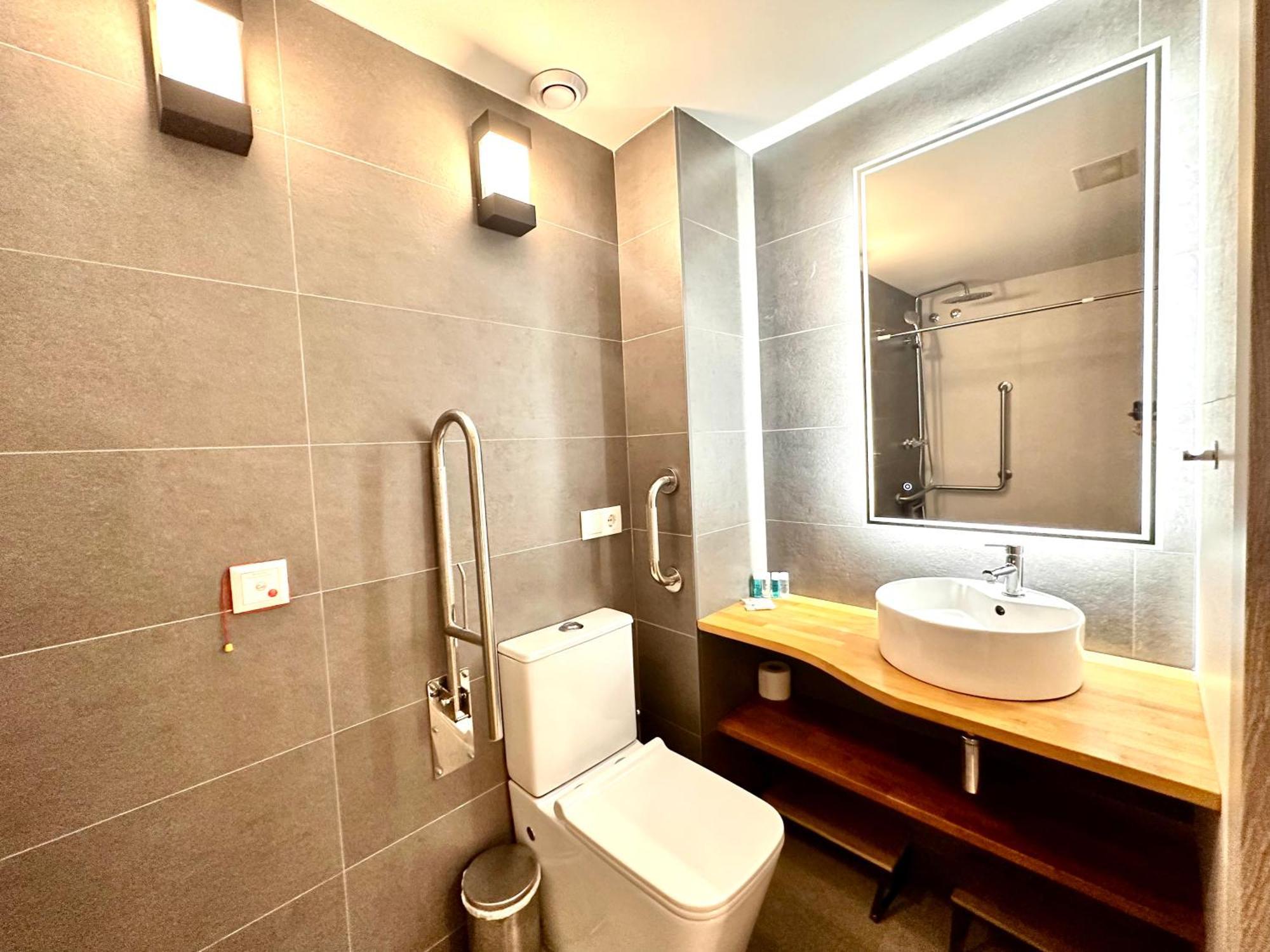 Place Your Place Suites Benimaclet Valenza Esterno foto
