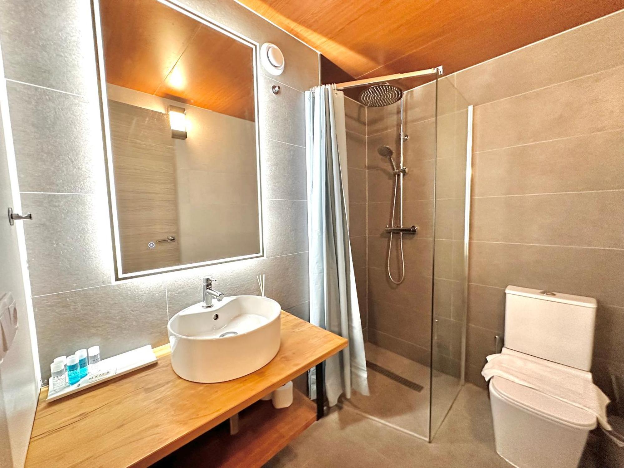 Place Your Place Suites Benimaclet Valenza Esterno foto
